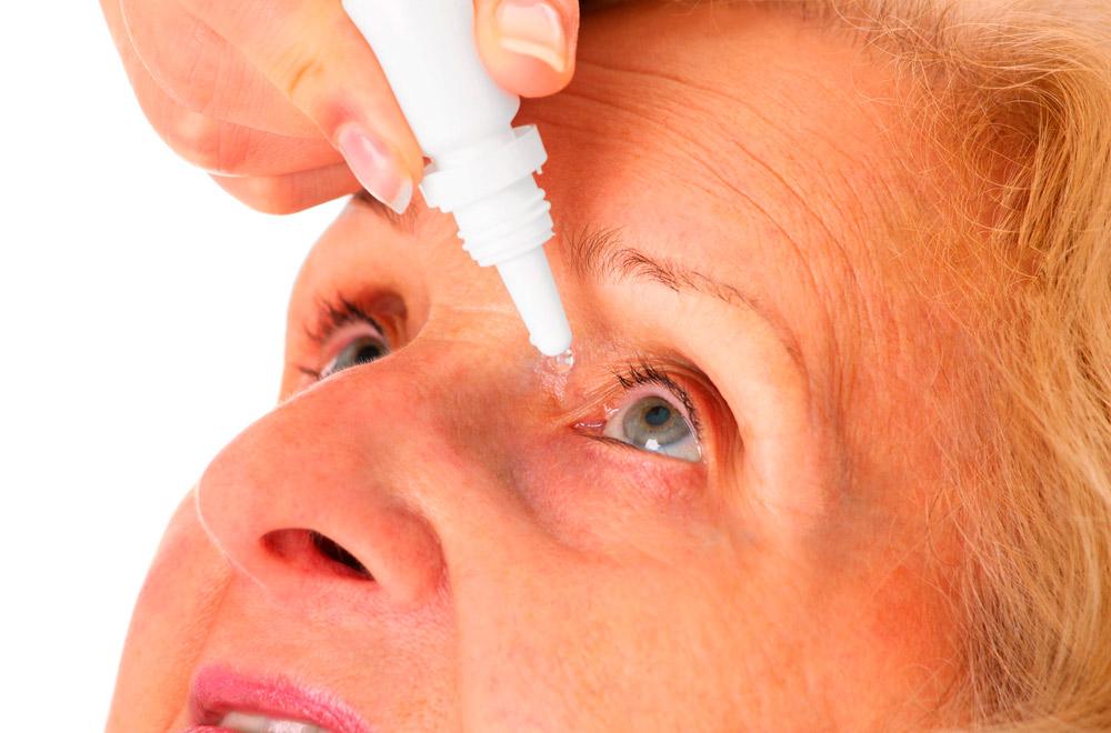 Как влияет сухость глаз на ношение линз?